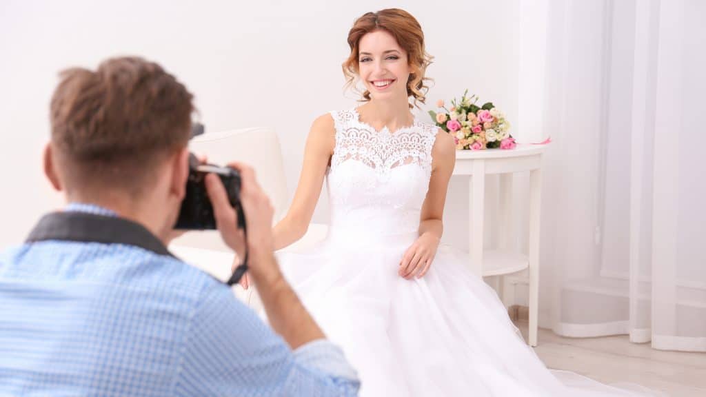How Much Do Wedding Photographers Cost